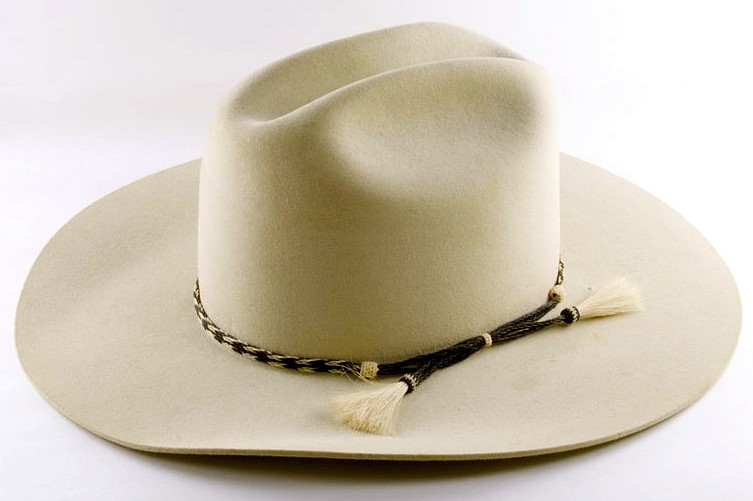 Big Hat – No Cattle